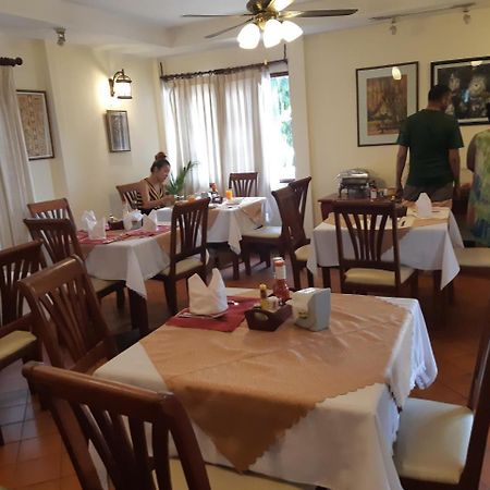 Avilla Phasouk Hotel Vientiane Eksteriør bilde