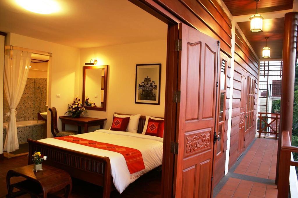 Avilla Phasouk Hotel Vientiane Eksteriør bilde