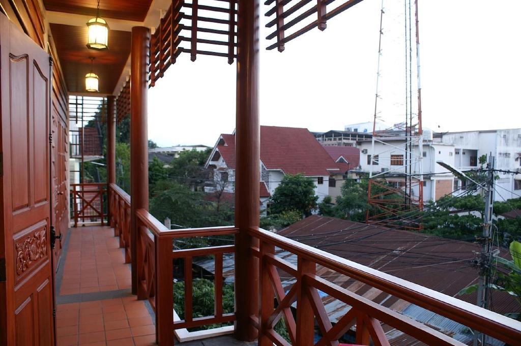 Avilla Phasouk Hotel Vientiane Eksteriør bilde