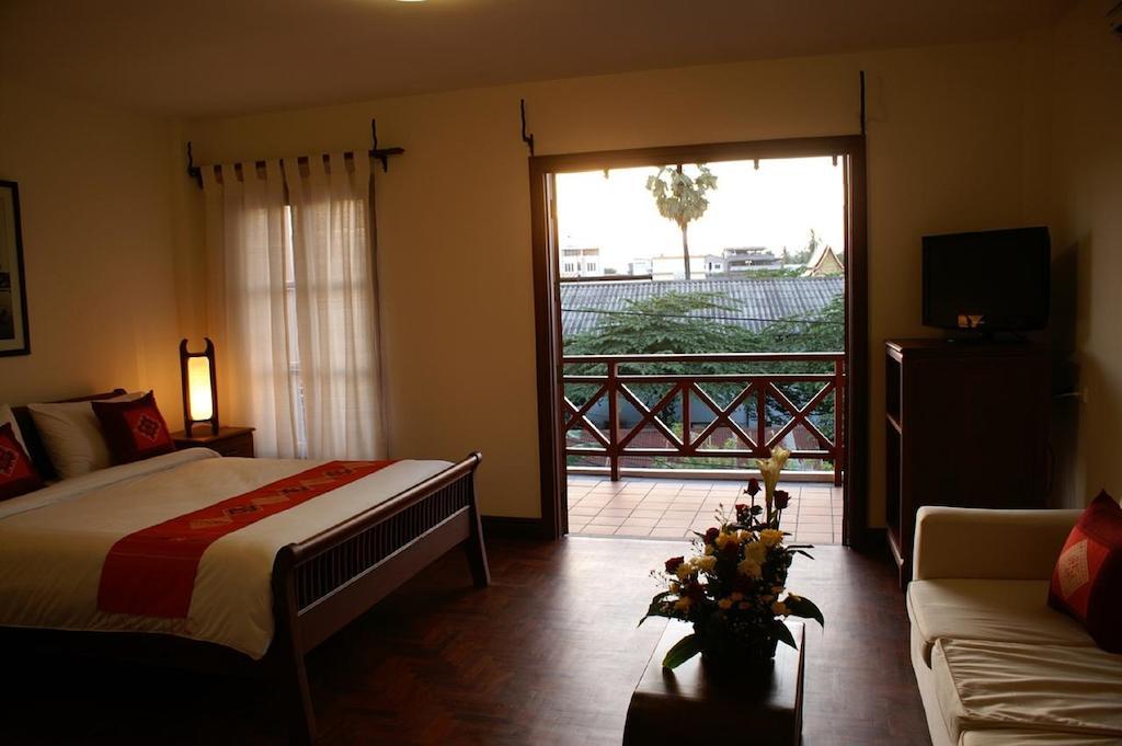 Avilla Phasouk Hotel Vientiane Eksteriør bilde